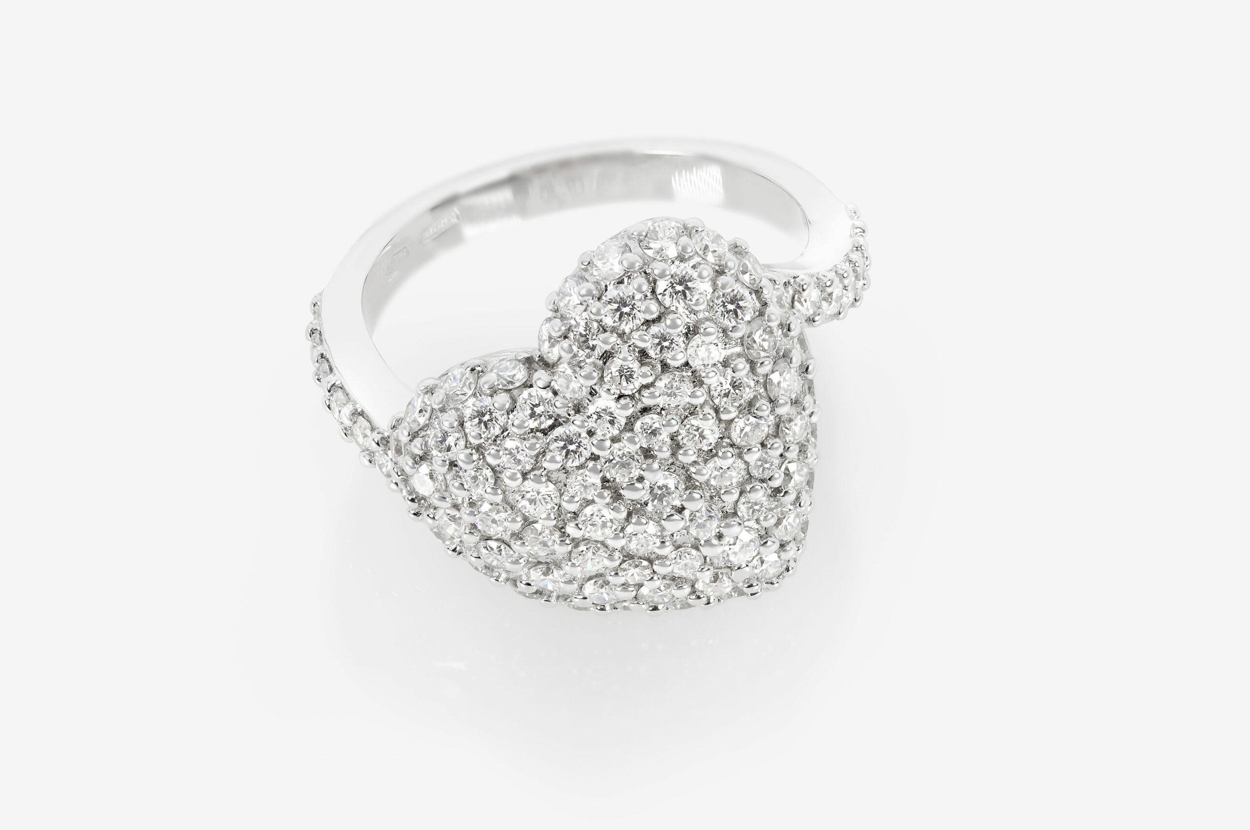 Joyas de naturaleza muerta magno — 24